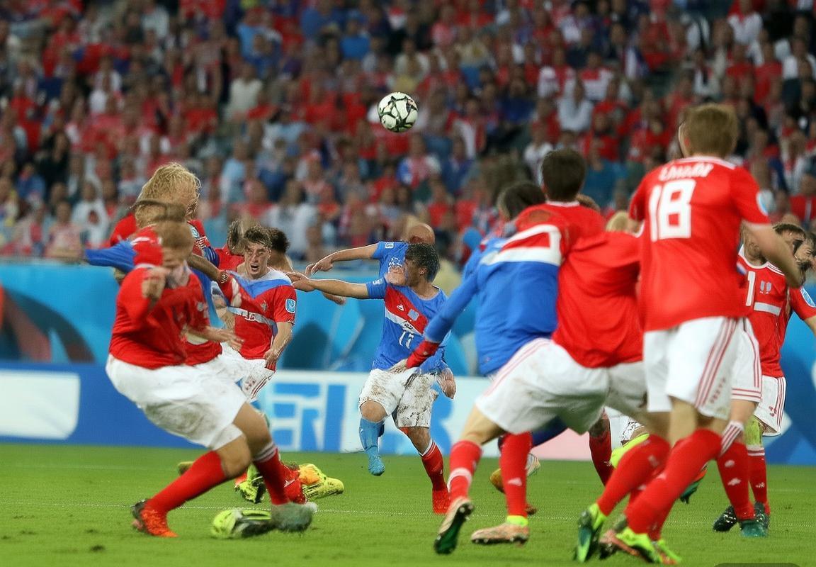 2016俄捷足球对决：激情碰撞与战术对决回顾(图1)