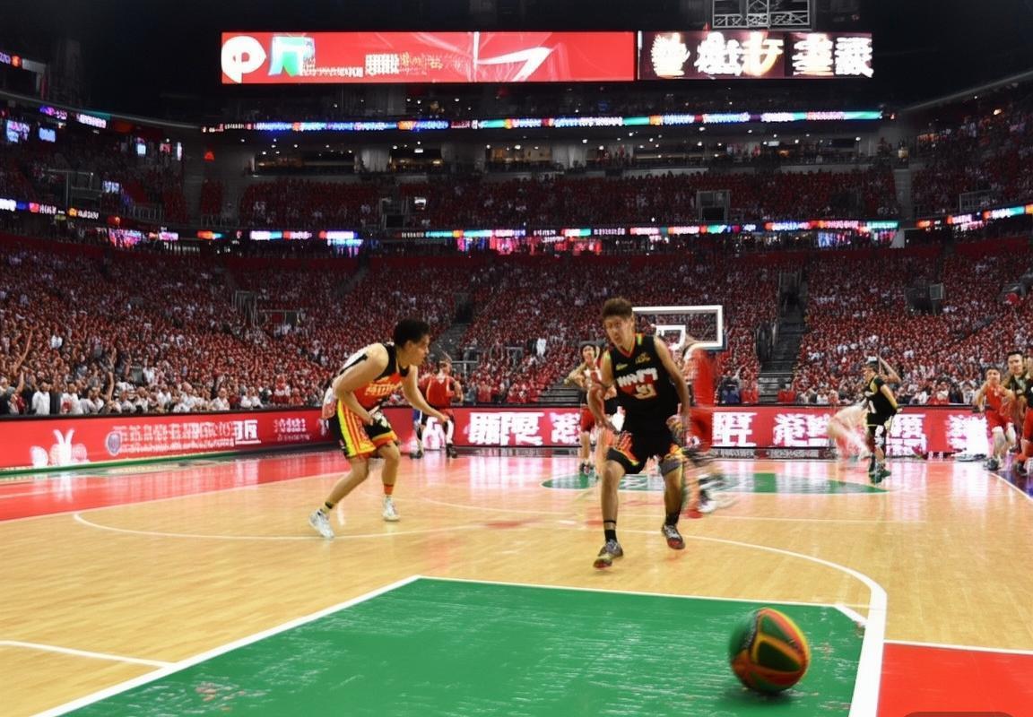 深圳福建CBA季后赛对决：战况回顾与亮点解析(图1)