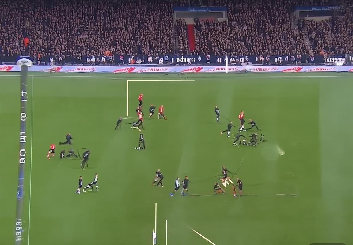 巴黎圣日尔曼VS莱红牛：巅峰对决深度解析与未来展望(图1)